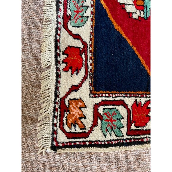Vtg Hand Knotted Turkish Rug , Carpet 27x33" - Picture 3 of 3